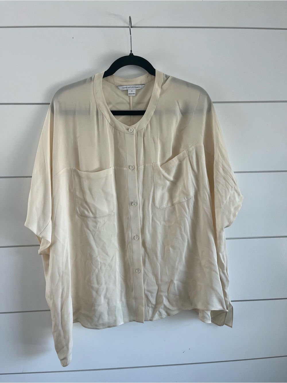 Diane Von Fustenberg Women’s Silk Blouse Size Medium